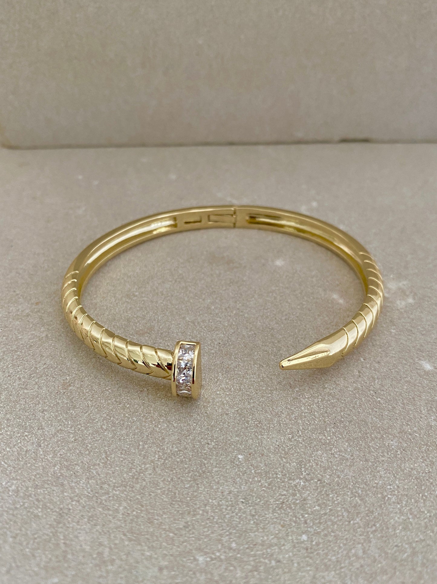 Spiraè Cuff Bracelet