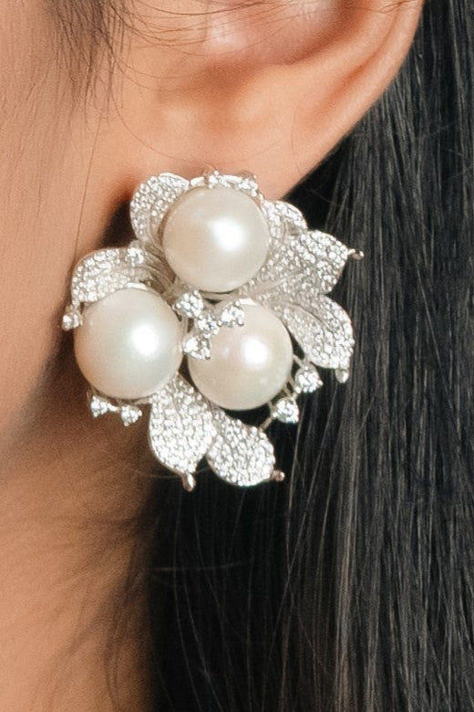 Treble Pearl Silver Studs